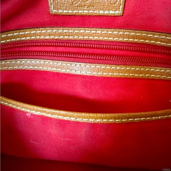 Dooney & Bourke Vintage Tan Leather Tote with Gold Hardware - Picture 6 of 13